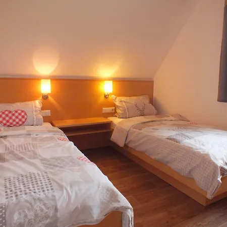 Moni By Interhome Hébergement de vacances Frielendorf